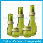 New Item 120ml,100ml,40ml,30g,50g Frost Green Glass Lotion Bottles And Cosmetic Jars With Wood Caps  For Skincare